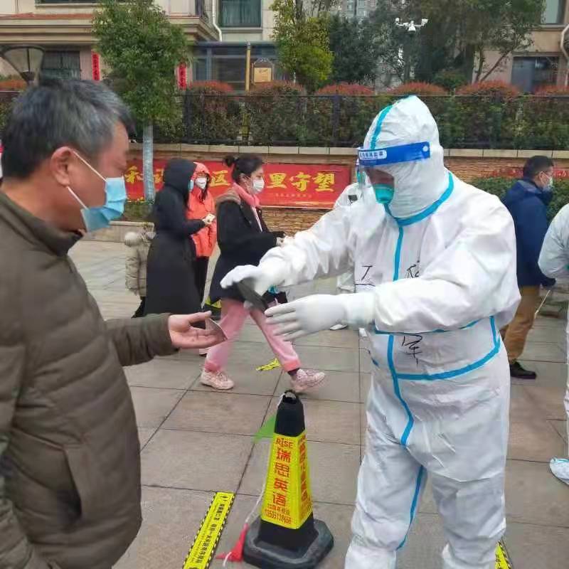 楊加軍2.jpg